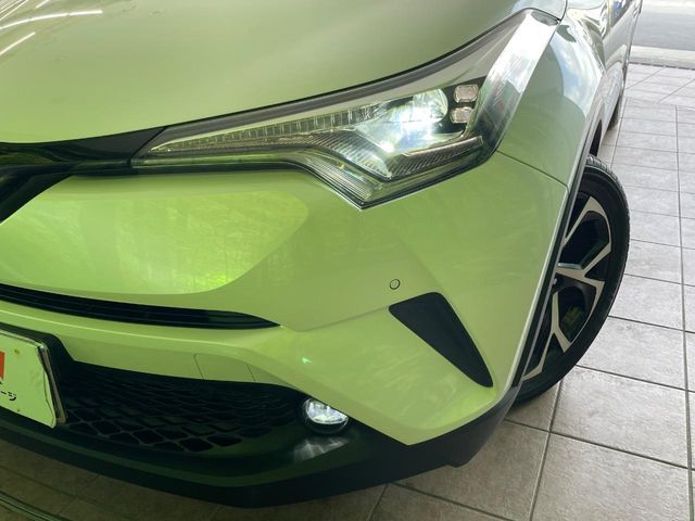 トヨタ C-HR