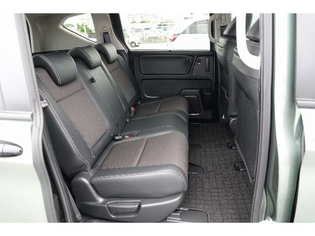 ホンダ フリード+