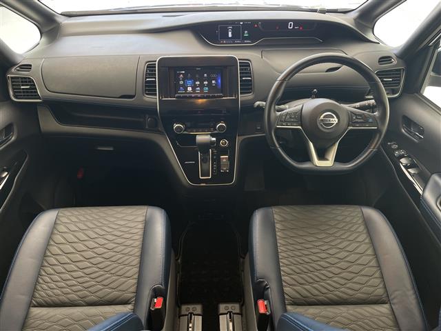 日産 セレナ