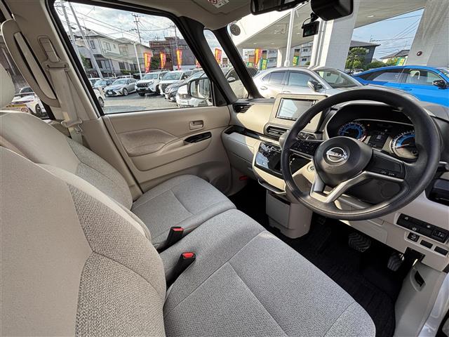 日産 ルークス