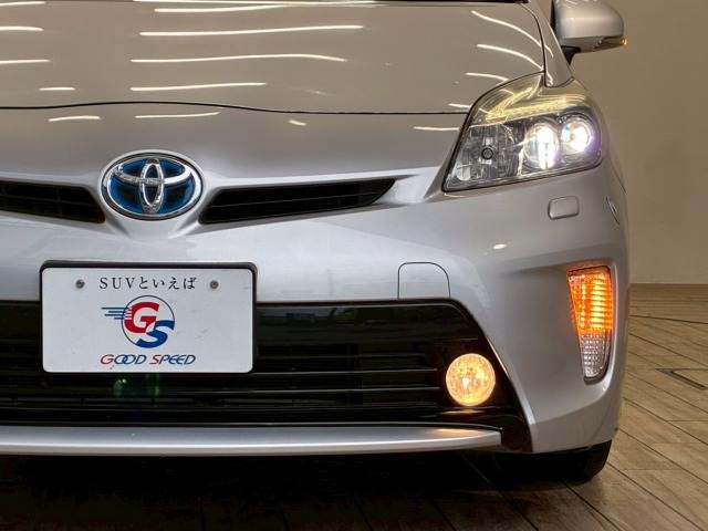 トヨタ プリウス