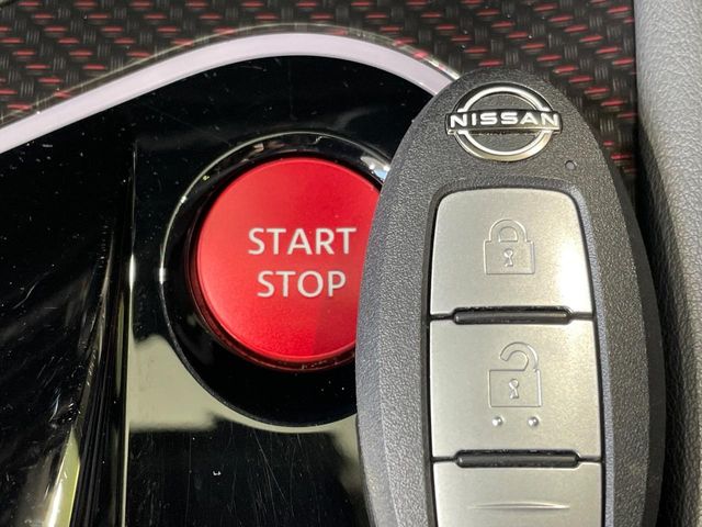 日産 ノートオーラ