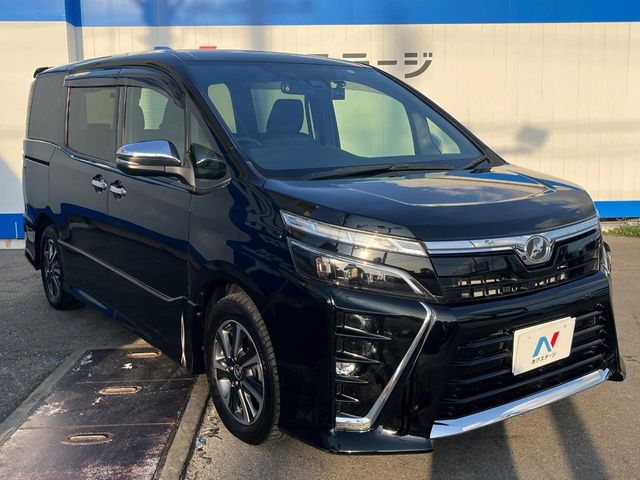 トヨタ ヴォクシー