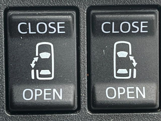 トヨタ ピクシスメガ