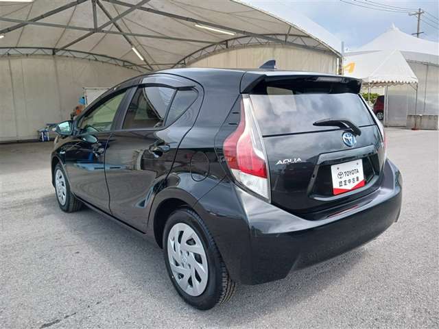 トヨタ アクア
