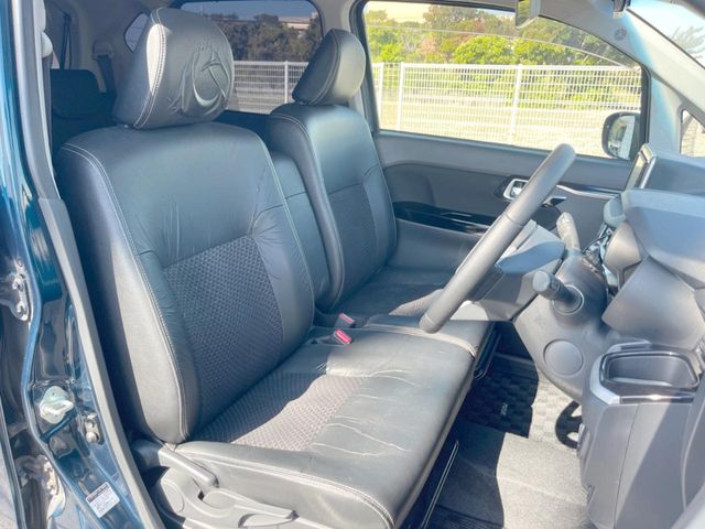 ダイハツ ムーヴ