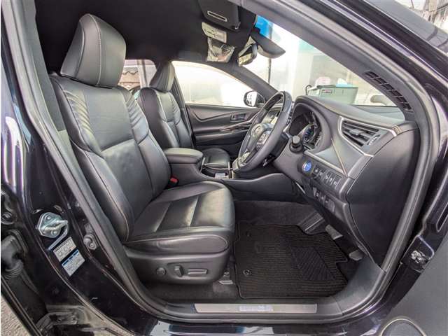 トヨタ ハリアー