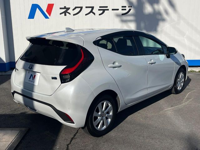 トヨタ アクア