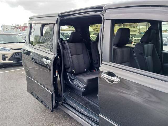 トヨタ ヴォクシー