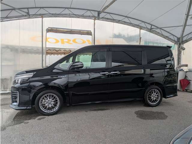 トヨタ ヴォクシー