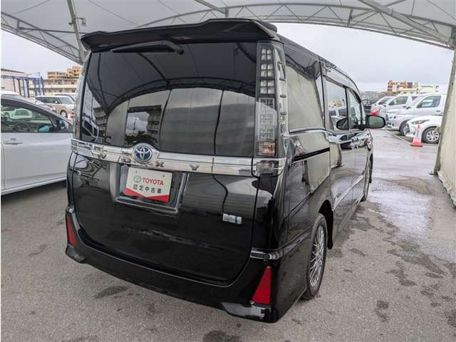 トヨタ ヴォクシー