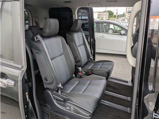 トヨタ ヴォクシー