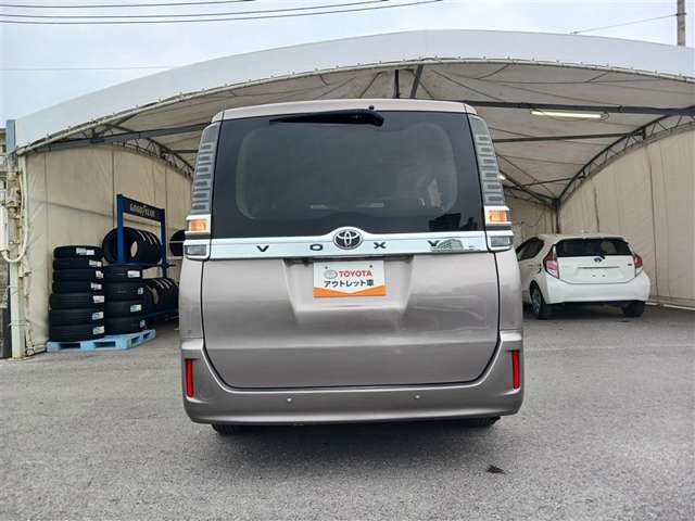 トヨタ ヴォクシー