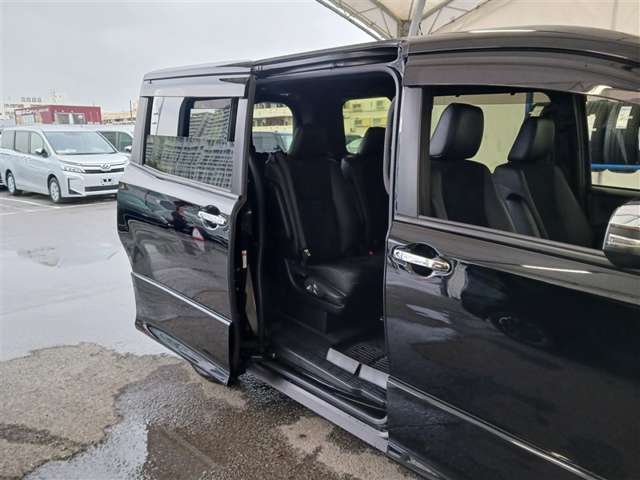 トヨタ ヴォクシー