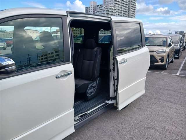 トヨタ ヴォクシー