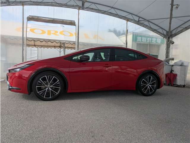 トヨタ プリウス