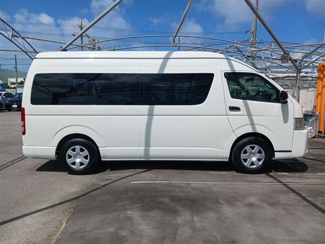 トヨタ ハイエースコミューター