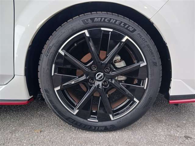 日産 ノートオーラ