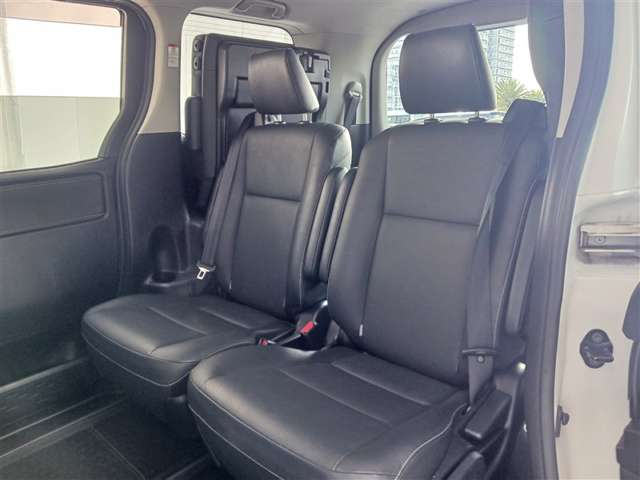 トヨタ エスクァイア