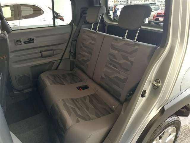 ダイハツ タフト