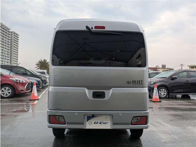 ダイハツ ハイゼットカーゴ