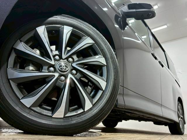 トヨタ ヴォクシー