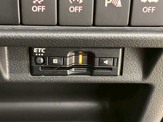 スズキ クロスビー