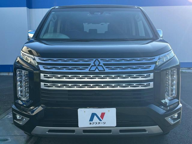 三菱 デリカD：5