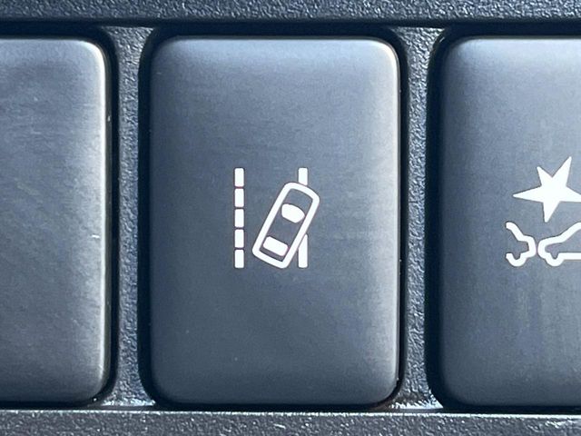 三菱 デリカD：5