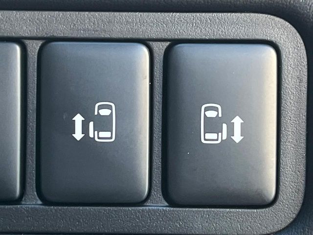 三菱 デリカD：5