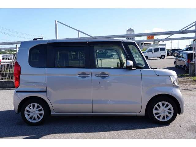 ホンダ N-BOX