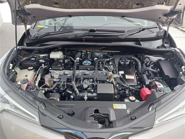 トヨタ C-HR