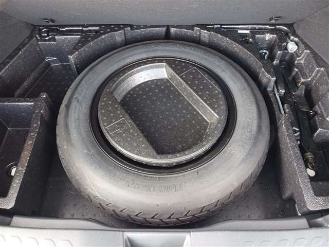 トヨタ C-HR
