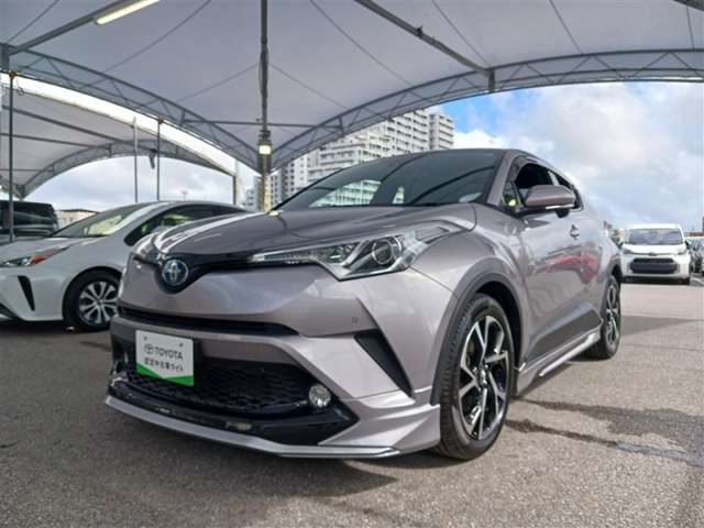 トヨタ C-HR