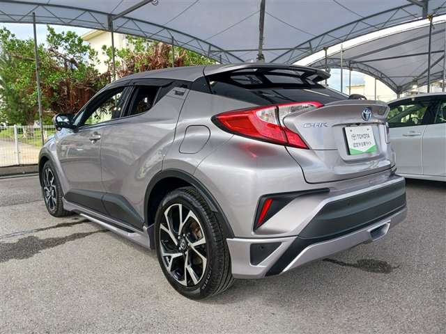 トヨタ C-HR