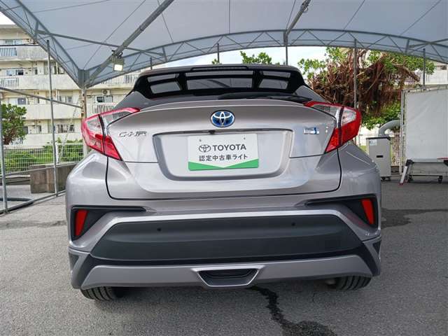トヨタ C-HR