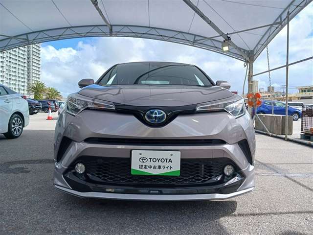 トヨタ C-HR