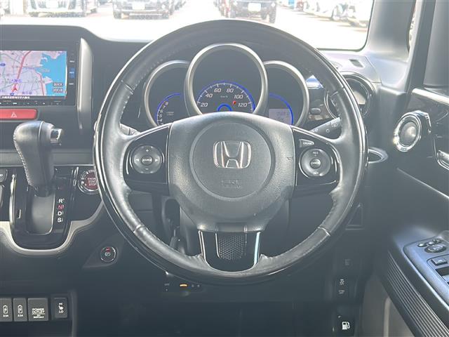 ホンダ N-BOXスラッシュ