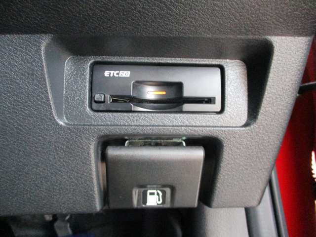 日産 ノートオーラ