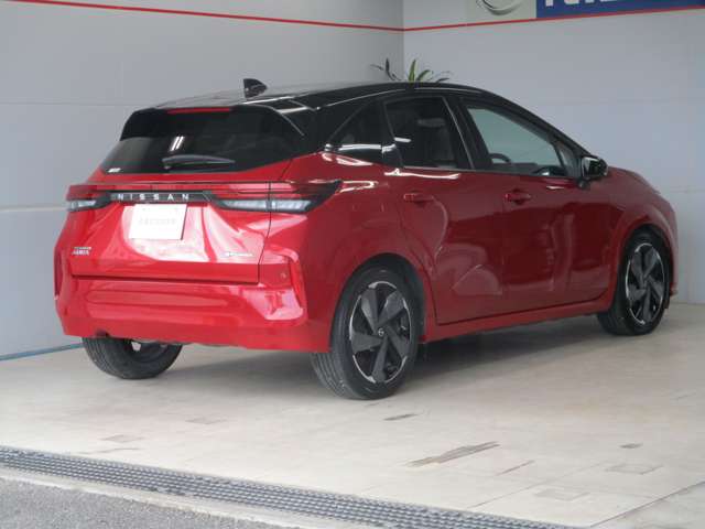 日産 ノートオーラ