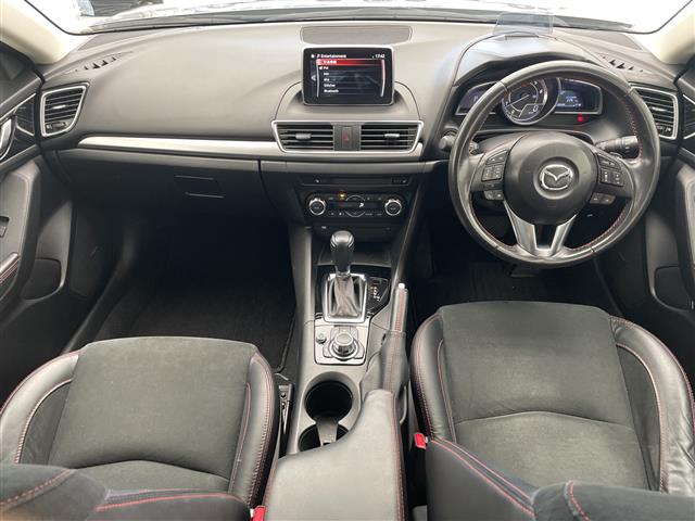 マツダ アクセラスポーツ