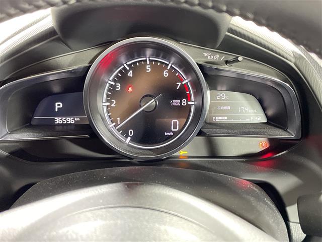 マツダ MAZDA2