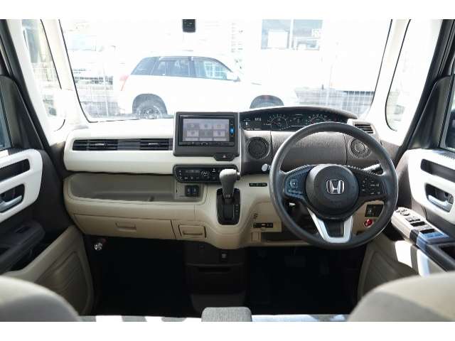 ホンダ N-BOX