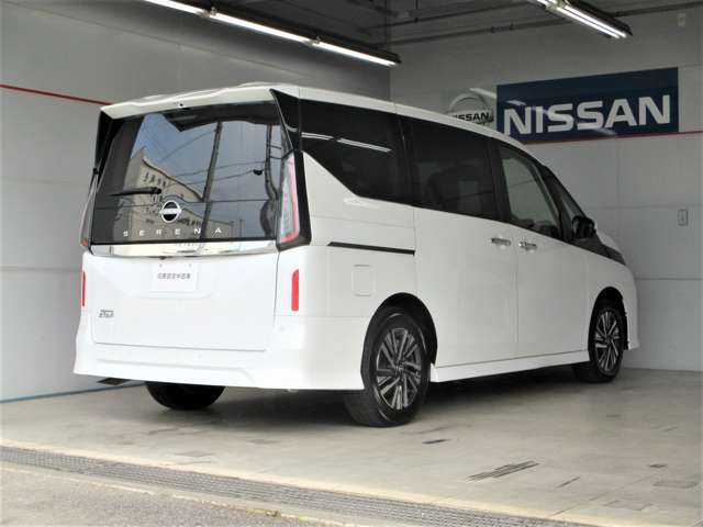 日産 セレナ