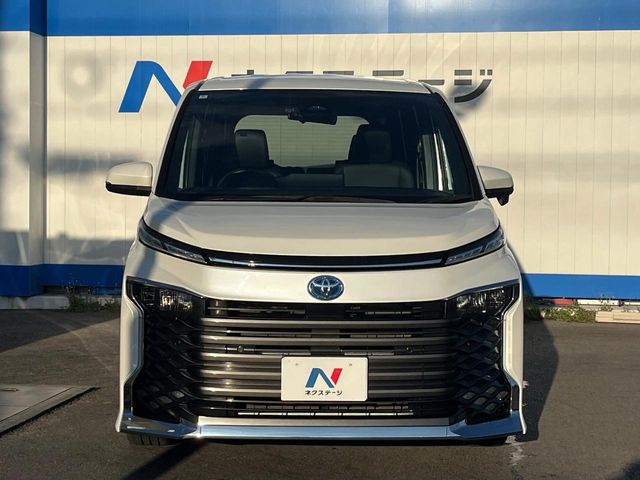 トヨタ ヴォクシー