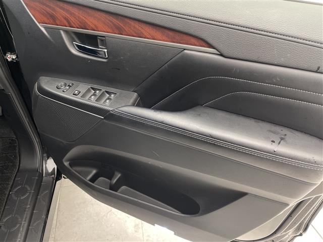 三菱 デリカD：5