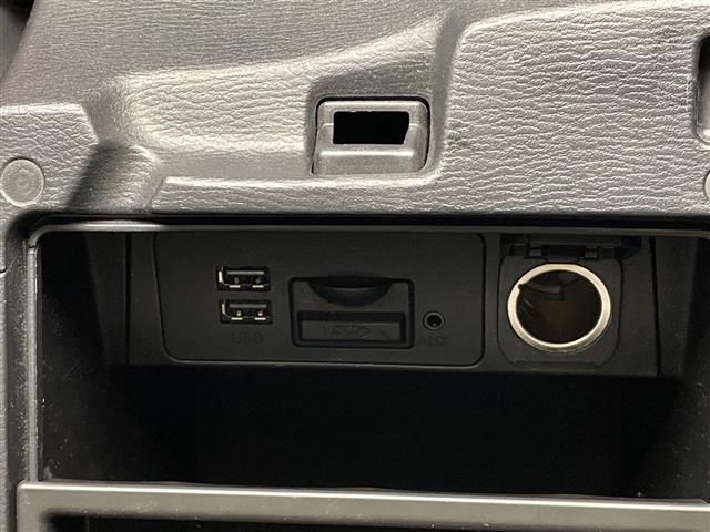 マツダ アクセラ