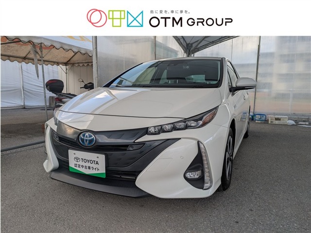 トヨタ プリウスPHV