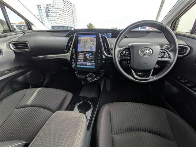 トヨタ プリウスPHV