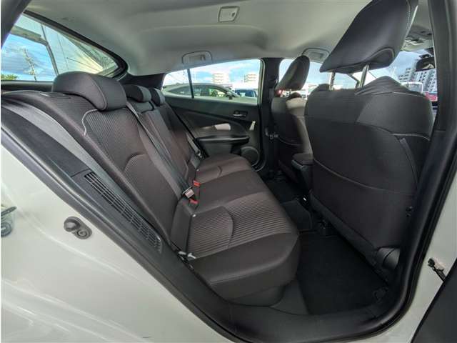 トヨタ プリウスPHV